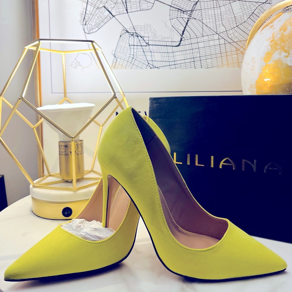Liliana Neon Yellow Pumps
